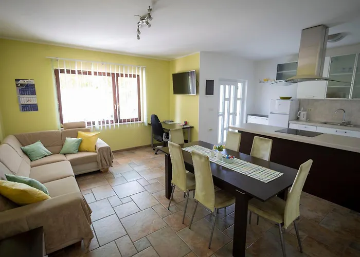 Salt Pans Apartment